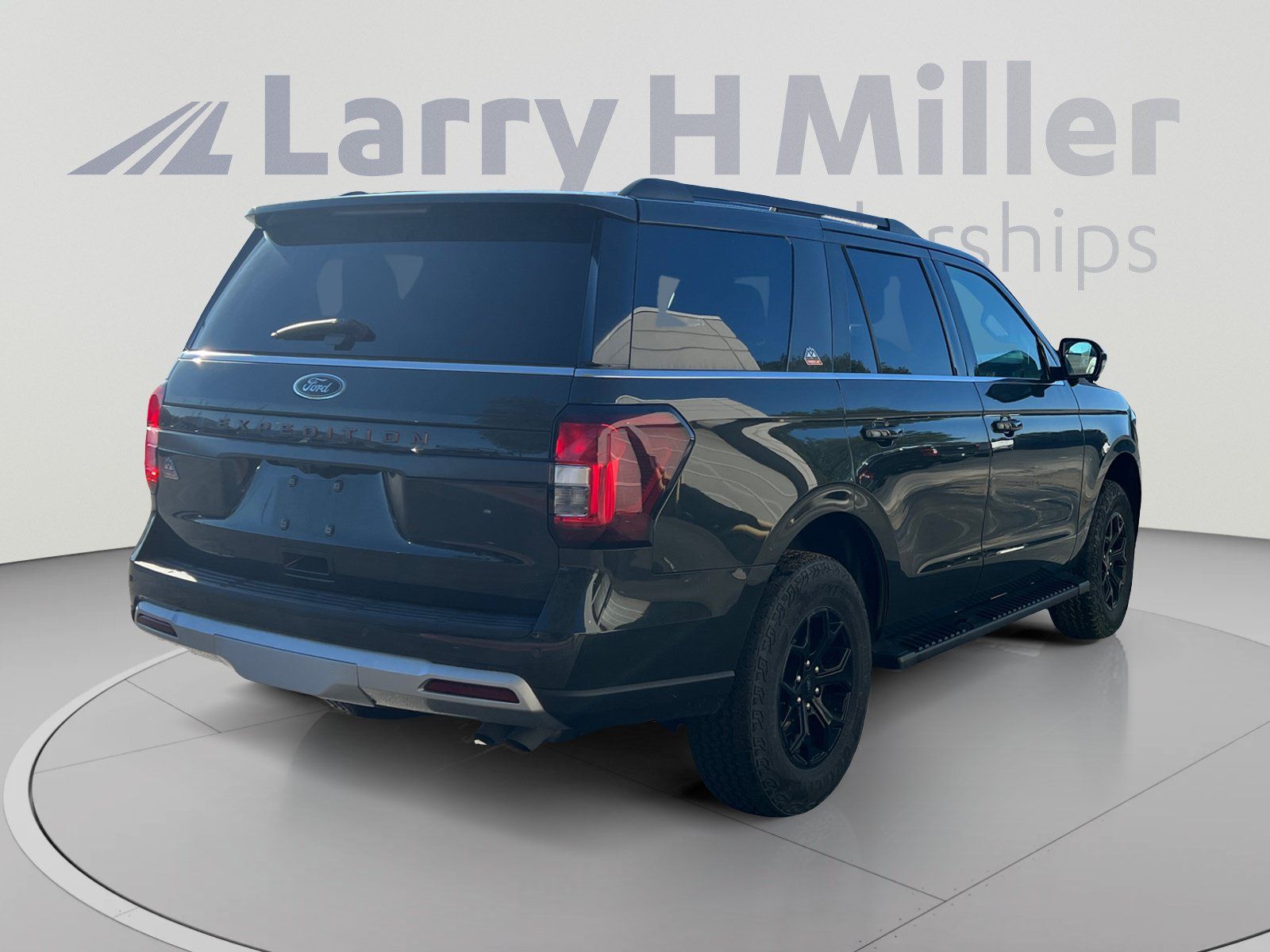Used 2023 Ford Expedition Timberline AWD/4WD image 5