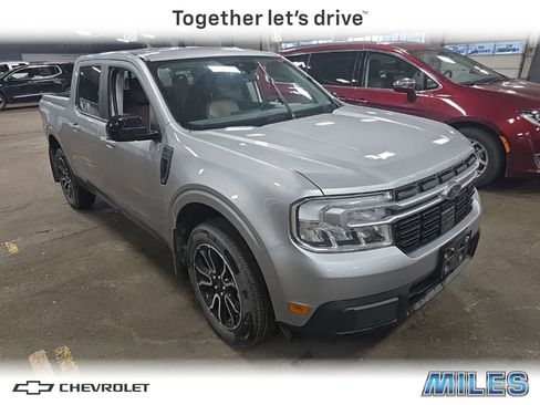 Used 2024 Ford Maverick Lariat AWD/4WD image 1