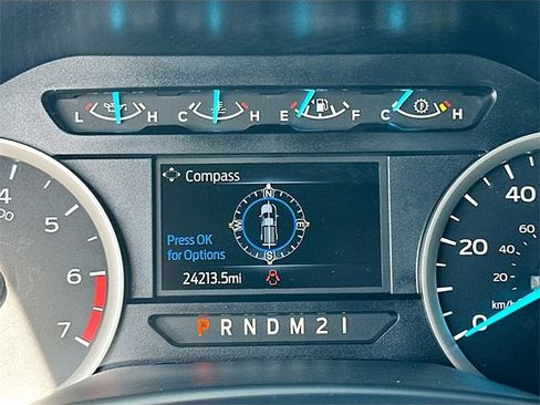 Used 2021 Ford F250 XLT w/ XLT Premium Package image 12