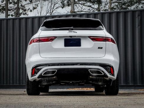 New 2026 Jaguar F-PACE R-Dynamic S image 7