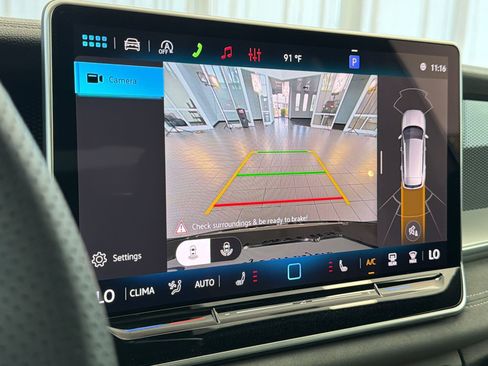New 2026 Volkswagen Tiguan SE R-Line FWD image 25