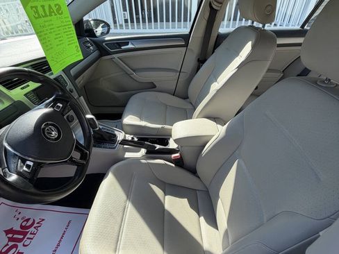 Used 2015 Volkswagen Golf S FWD image 14