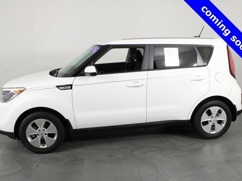 Used 2015 Kia Soul Base image 8