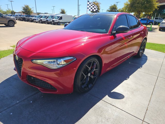 Used 2021 Alfa Romeo Giulia Ti w/ Nero Edizione RWD image 3