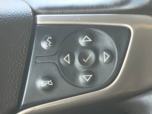 Used 2015 GMC Yukon Denali w/ Touring Package image 18