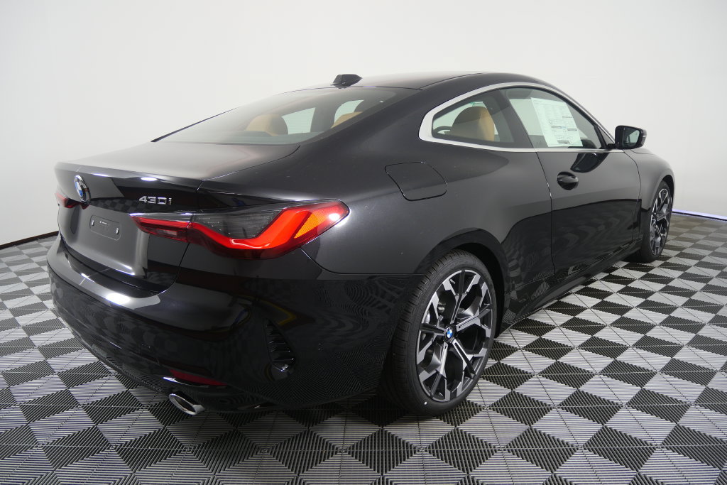 New 2027 BMW 430i Coupe w/ Parking Assistance Package RWD image 5