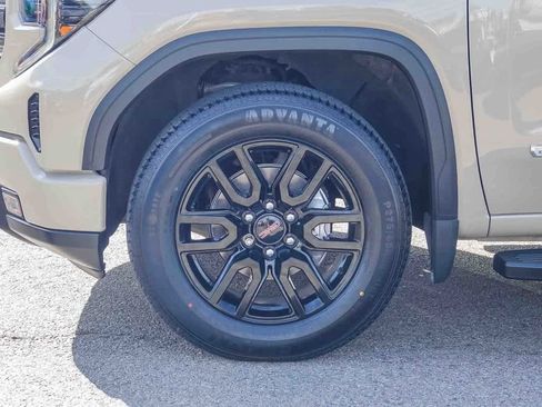 Used 2022 GMC Sierra 1500 Elevation w/ Elevation Premium Package image 10