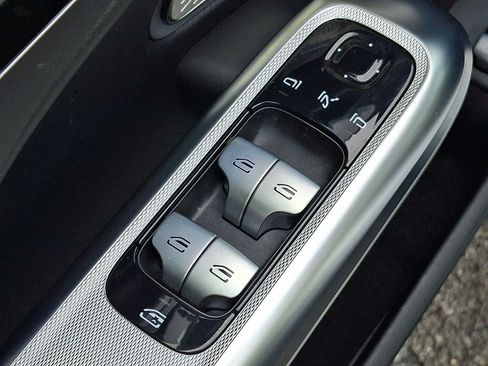 Used 2024 Mercedes-Benz E 350 4MATIC Sedan image 24