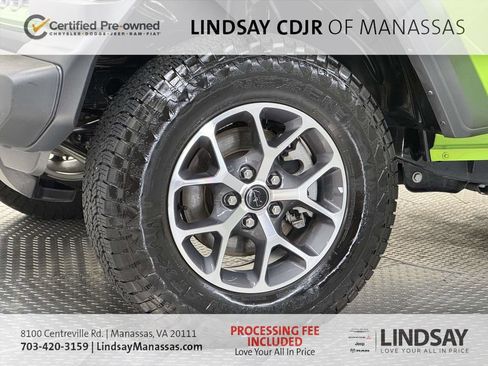 Used 2025 Jeep Wrangler Unlimited Sport AWD/4WD image 11