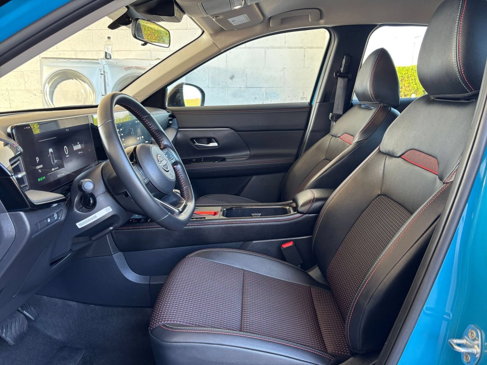 Used 2026 Nissan Kicks SR FWD image 25