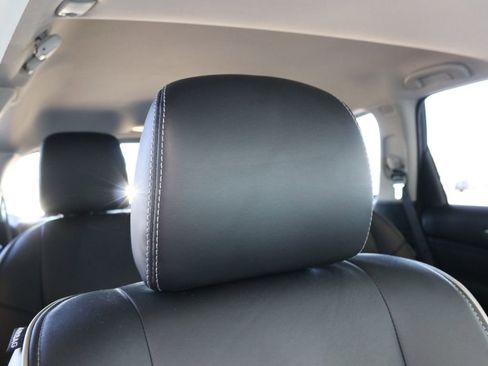 Used 2018 INFINITI QX60 Luxe image 38