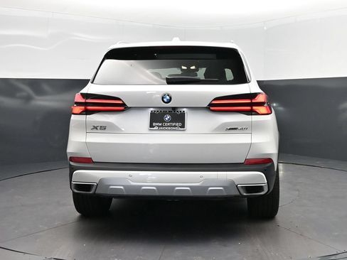 Certified 2026 BMW X5 xDrive40i w/ Climate Comfort Package AWD/4WD image 6