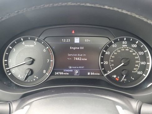 Used 2023 INFINITI QX50 Sensory w/ Accent Package image 27