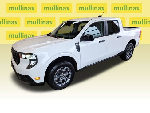 Used 2025 Ford Maverick XLT w/ XLT Luxury Package image 14