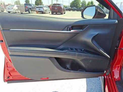 Used 2020 Toyota Camry TRD FWD image 13
