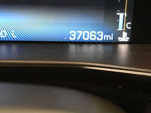 Used 2023 Chevrolet Colorado LT w/ LT Convenience Package image 32