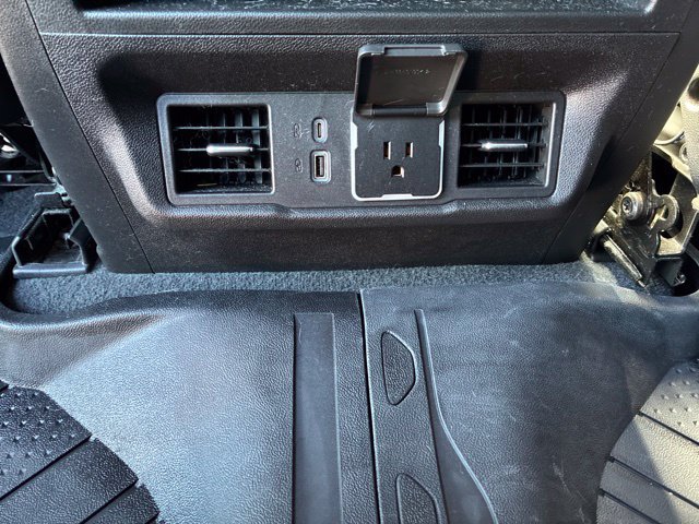 Used 2022 Chevrolet Silverado 1500 RST w/ Redline Edition RWD image 19