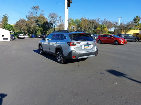 Certified 2023 Subaru Outback Limited image 5