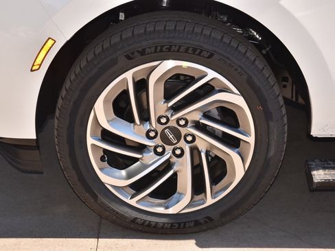 New 2025 Lincoln Navigator L Reserve image 45