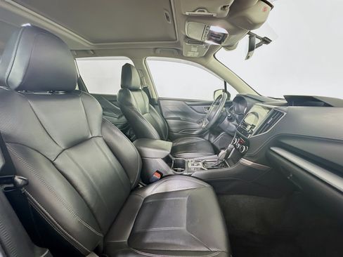 Used 2020 Subaru Forester Limited w/ Popular Package #3 image 32