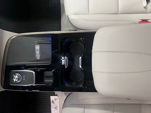 New 2026 Buick Enclave Avenir w/ Super Cruise Package AWD/4WD image 25