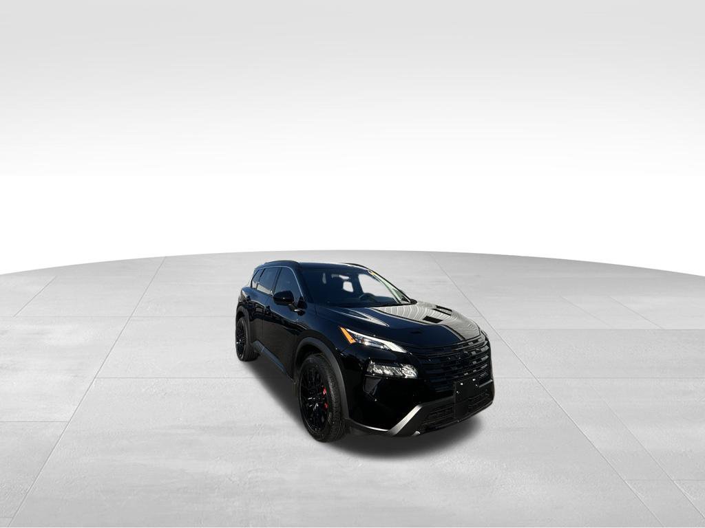 Used 2026 Nissan Rogue Dark Armor AWD/4WD image 9