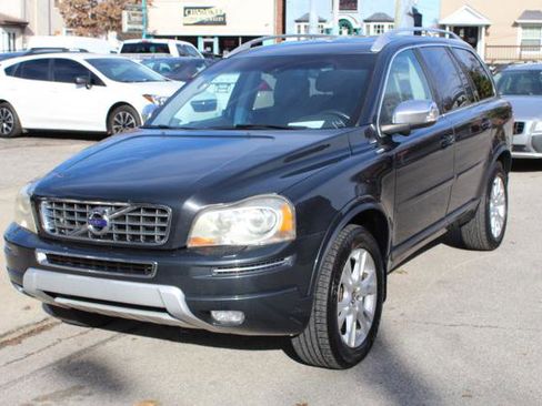Used 2013 Volvo XC90 3.2 image 1
