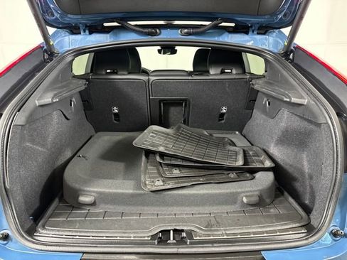 Used 2023 Volvo C40 P8 Recharge Plus image 25