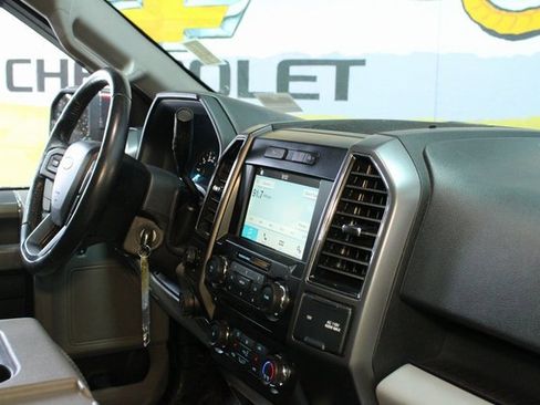 Used 2018 Ford F150 XLT w/ Equipment Group 302A Luxury image 10