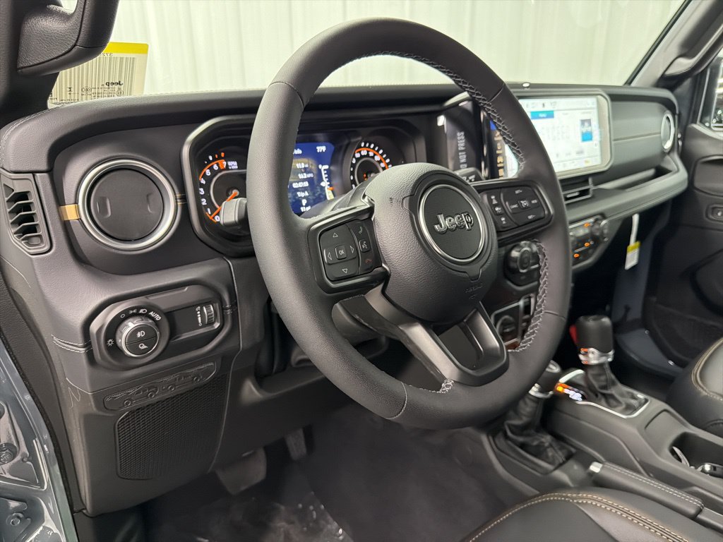 New 2026 Jeep Gladiator Sport AWD/4WD image 14