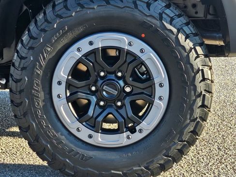 New 2025 Ford Ranger Raptor image 24