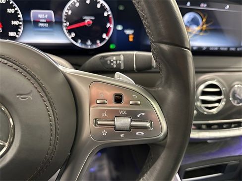 Used 2019 Mercedes-Benz S 560 4MATIC Sedan image 19
