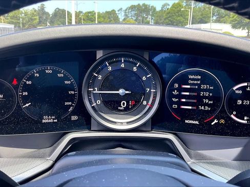 Used 2021 Porsche 911 Carrera S RWD image 26