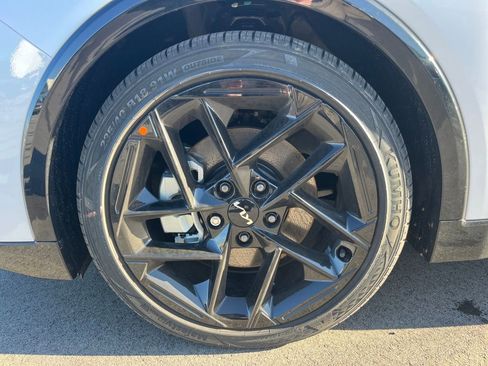 New 2025 Kia K4 GT-Line Turbo FWD image 9