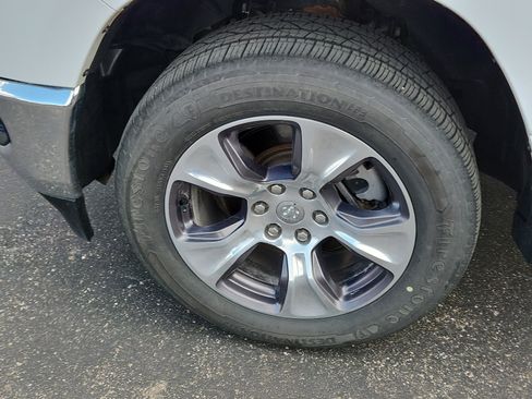 Used 2024 RAM 1500 Laramie image 7