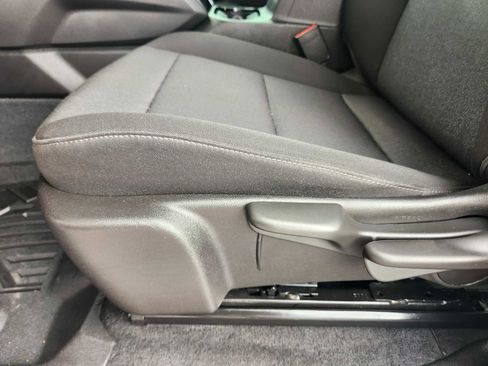 Certified 2024 Chevrolet Colorado W/T image 24