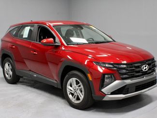 Certified 2025 Hyundai Tucson SE AWD/4WD video 1