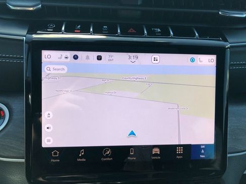 New 2025 Jeep Grand Cherokee Limited w/ Black Appearance Package image 4