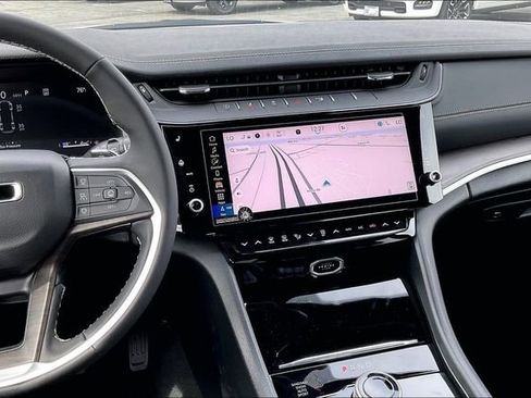 New 2026 Jeep Grand Cherokee L Limited w/ Luxury Tech Group II image 5