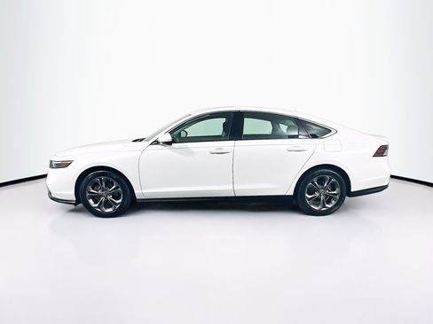 Used 2024 Honda Accord EX image 4