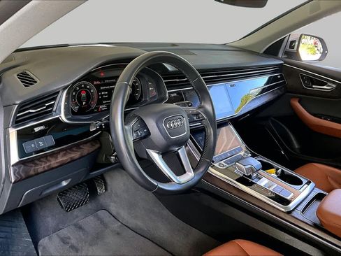 Used 2022 Audi Q8 Premium Plus AWD/4WD image 18