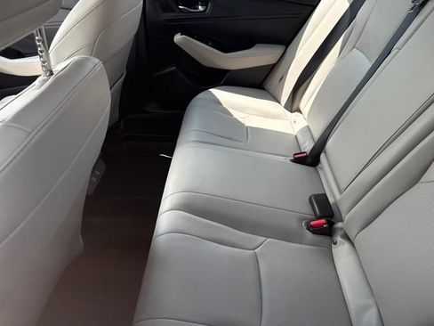 Used 2023 Honda Accord Touring image 5