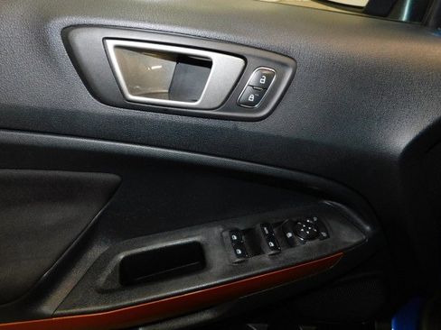 Used 2021 Ford EcoSport SE w/ SE Appearance Package image 15