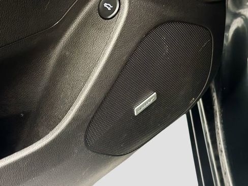 Used 2017 Chevrolet Cruze Premier image 17