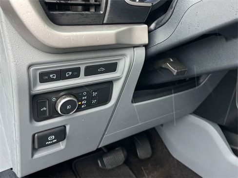 Used 2022 Ford F150 XLT w/ Equipment Group 302A High image 30