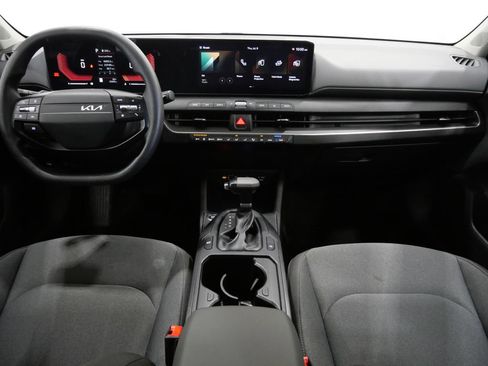 Used 2025 Kia K4 FWD image 10