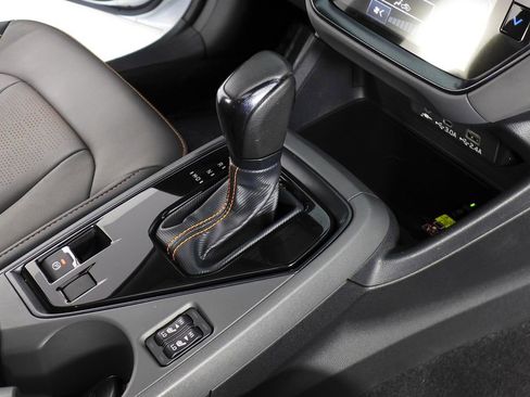 Certified 2025 Subaru Crosstrek 2.5i Limited w/ Crosstrek Mirror Package image 15