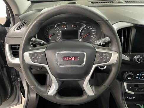 Used 2023 GMC Terrain SLE w/ Driver Convenience Package AWD/4WD image 14