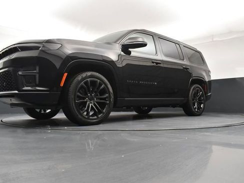 New 2026 Jeep Grand Wagoneer Summit w/ Rear Seat Video Group I image 15