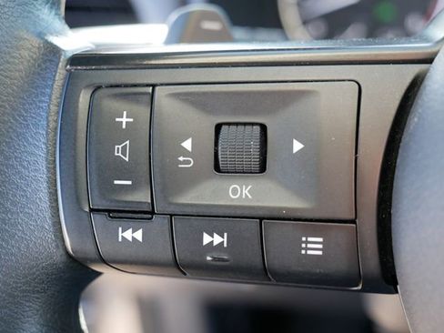 Used 2021 Nissan Rogue S image 25